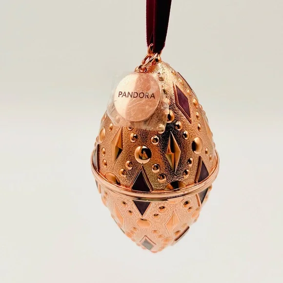 Limited Edition PANDORA Rose Gold Ornament with Burgundy Ribbon 2020 - Picture 1 of 3
